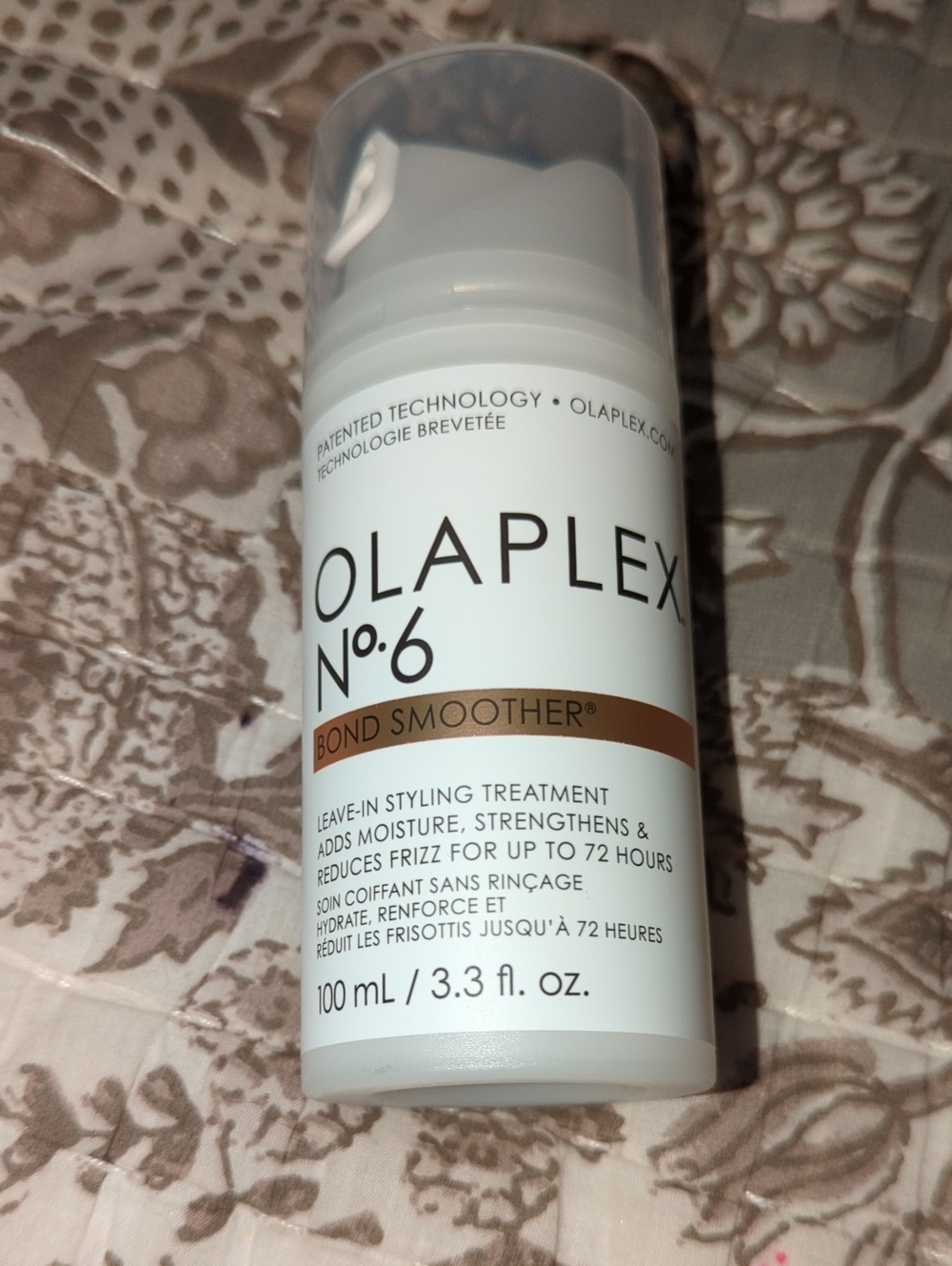 OLAPLEX No.6 Bond Smoother — White and Brown Pump Bottle